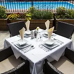Feel Good Resort 4*