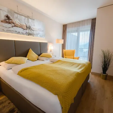 Feel Good 크롬펜돌프