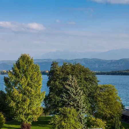 Feel Good 아파트호텔 4*