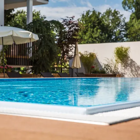 Feel Good Aparthotel