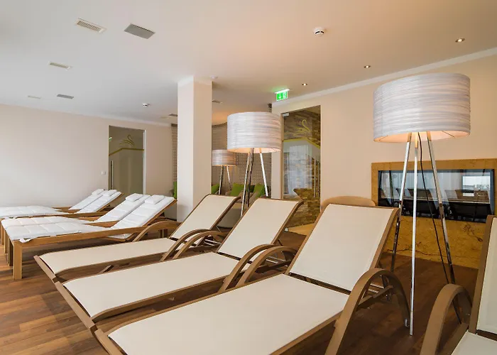 Feel Good Resort Aparthotel